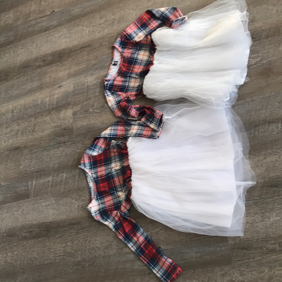 Matching sister dresses - Picture 2 of 4